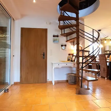 Apartment Xenos *